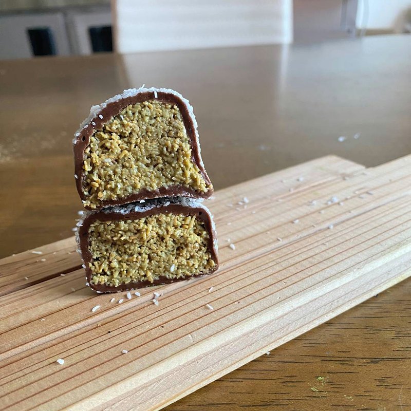 ドバイチョコもち ココナッツ（実物）